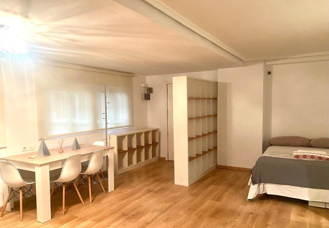 Hrooms Estudio Boutique Валенсия Екстериор снимка